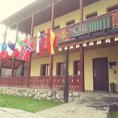 Daeli Hotel Mestia Eksteriør billede